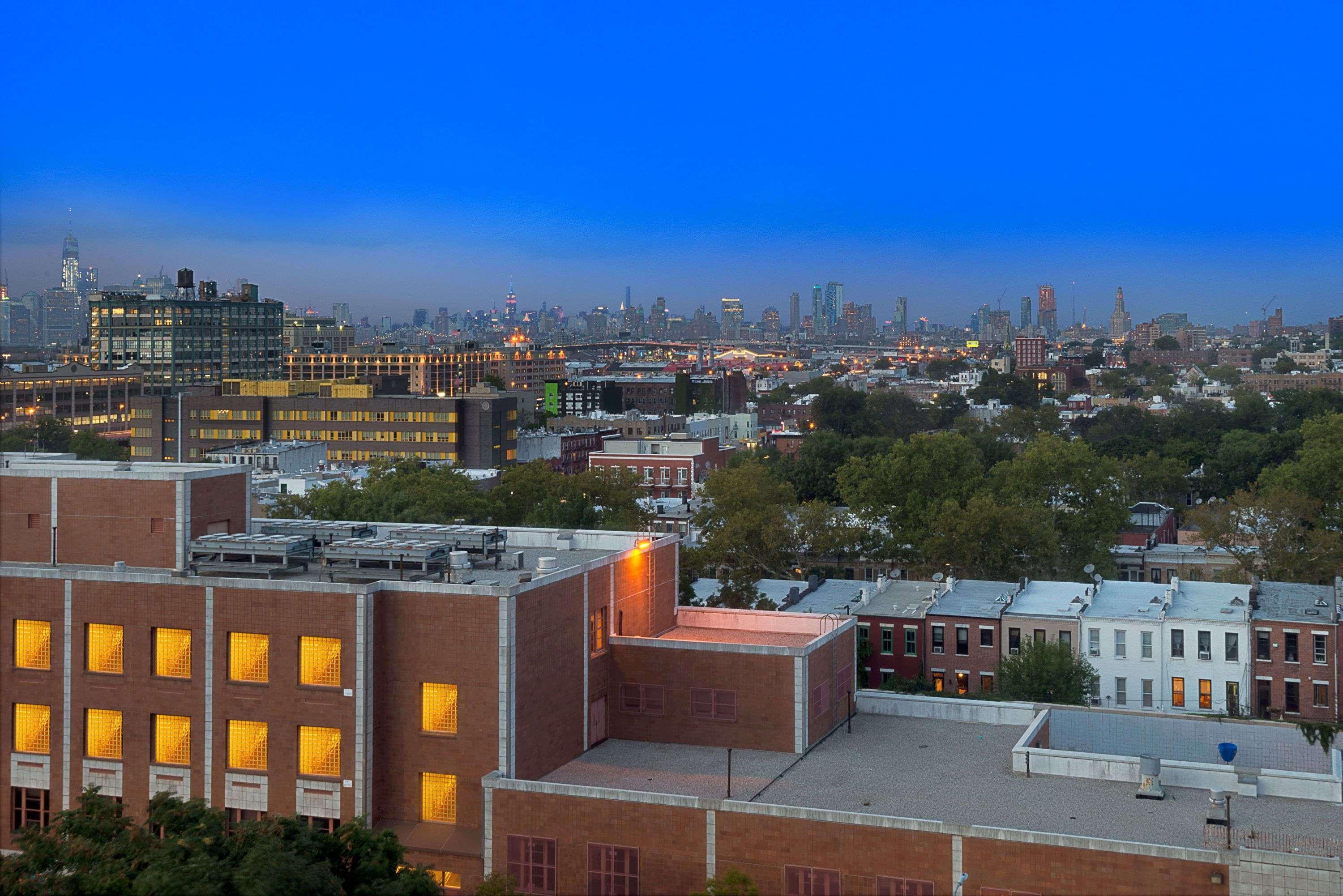 Wyndham Garden Brooklyn Sunset Park Hotel Nueva York Exterior foto